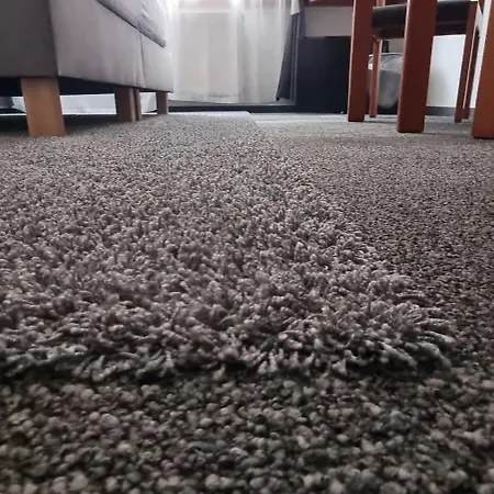 Doppelbett - Gaestezimmer - 11min Von Giessen 8,4km In Fernwald-steinbach 3*