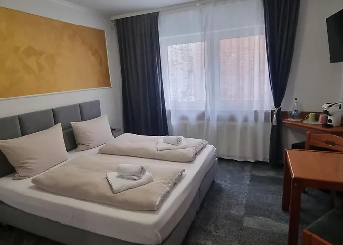 Doppelbett - Gästezimmer - 11min Von Gießen 8,4km In Fernwald-steinbach 3* Fernwald